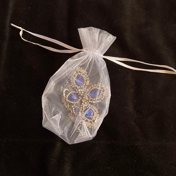 Jewelry necklace with blue crystal like sapphire and Swarovski. - Picture 7 of 7